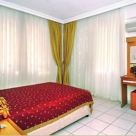 Hotel Hedef Kleopatra Golden Sun Alanya Exterior foto